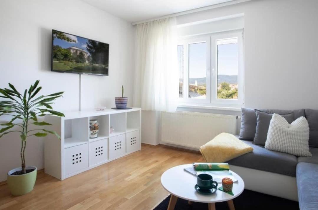 Tesla Apartment Urban Stay 萨格勒布 外观 照片