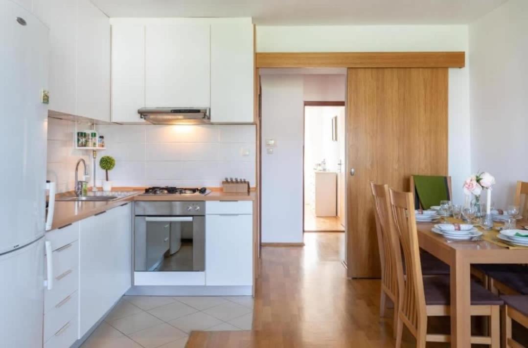 Tesla Apartment Urban Stay 萨格勒布 外观 照片